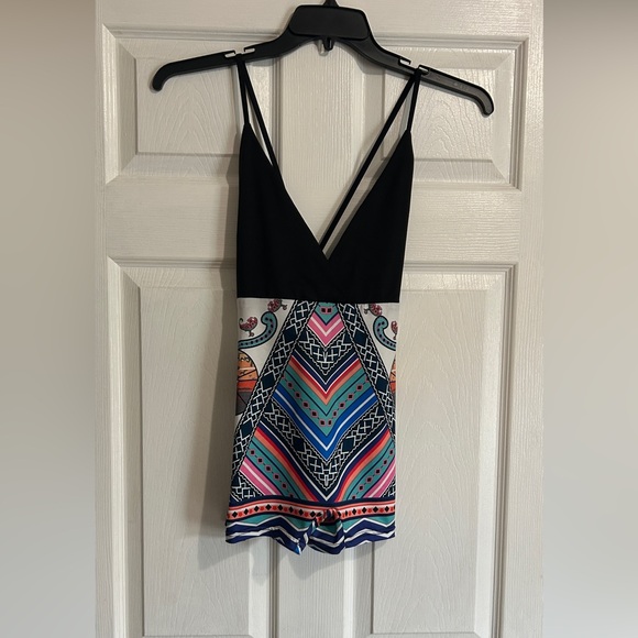 unbranded Pants - Black & Multicolor V-Neck Women's Romper 14 inch Waist